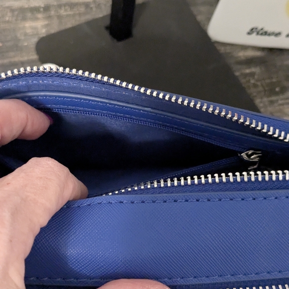 Valentino Orlando Blue Studded Crossbody Camera Bag NWT. 9.5"W X 6" H - Picture 7 of 8